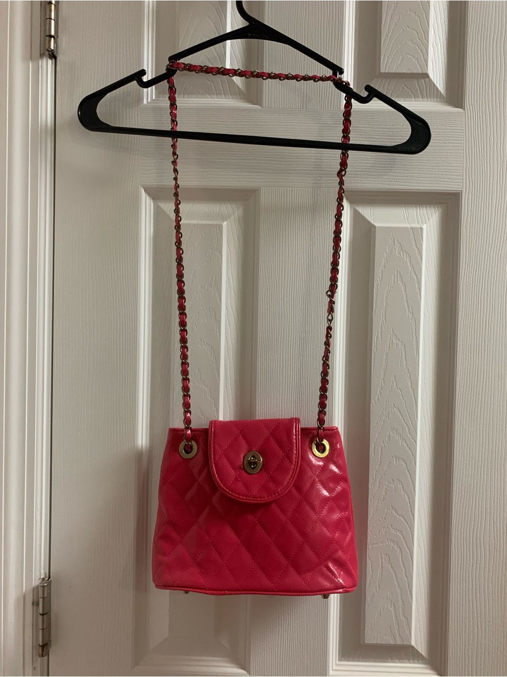 Y2K Murval Hot Pink Quilted Crossbody Bag